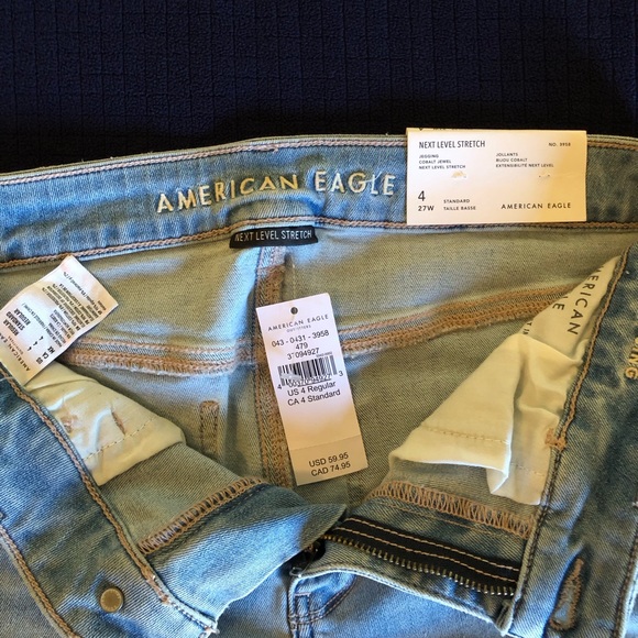 NWT American Eagle Jegging Distressed Jeans Sz 4 (27w) regular low rise stretch - Picture 4 of 9